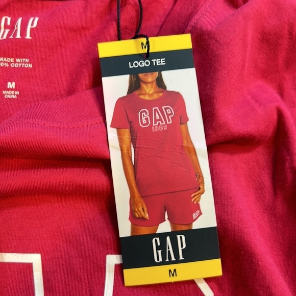 NEW Gap Logo Pink and White Short Sleeve Tee Shirt T Shirt Size Medium M - Picture 7 of 9